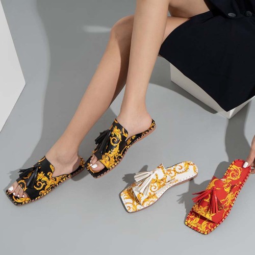 Women Flower Pattern Tassel Wide Strap Square Toe Flat Sandal Slipper
