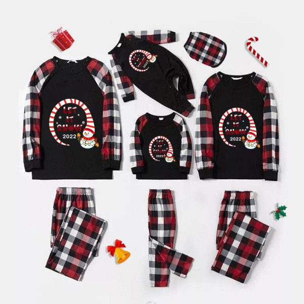 2022 Christmas Matching Family Pajamas Exclusive Design Let It Snow Red Pajamas Set