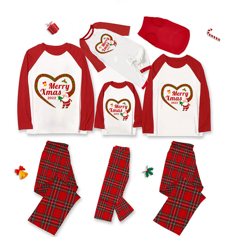 2022 Christmas Matching Family Pajamas Santa Heart Merry Xmas Red Plaids Pajamas Set