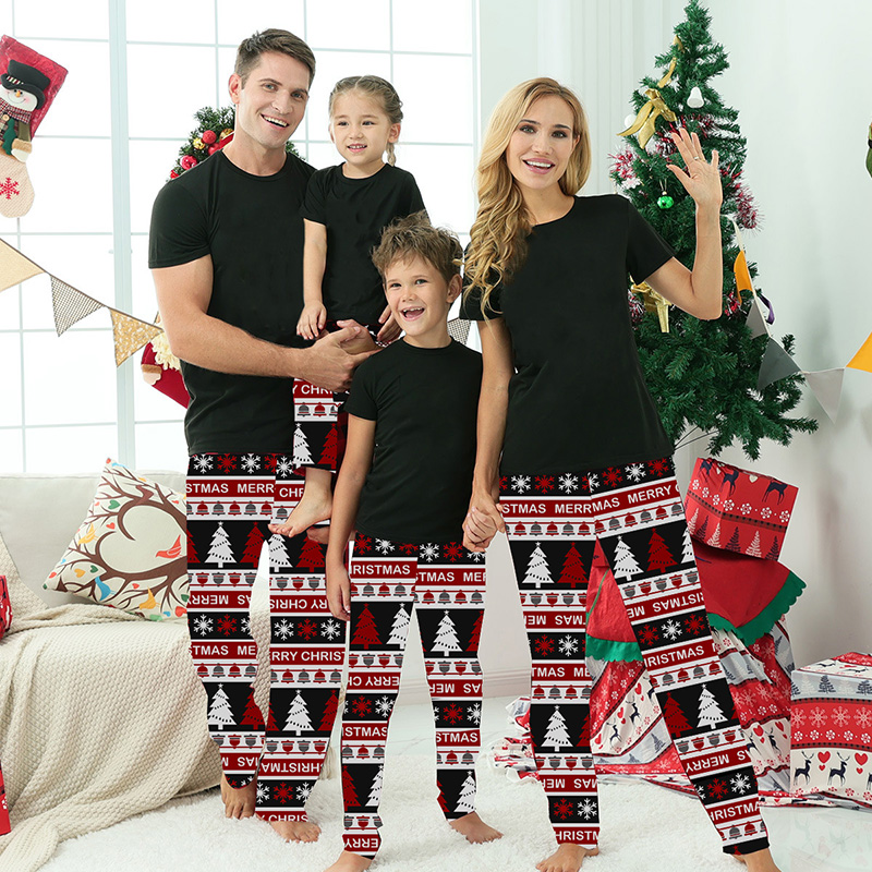 Christmas Matching Family Pajamas Personalized Custom Design Black Tshirt Seamless Tree Pant Christmas Pajamas Set