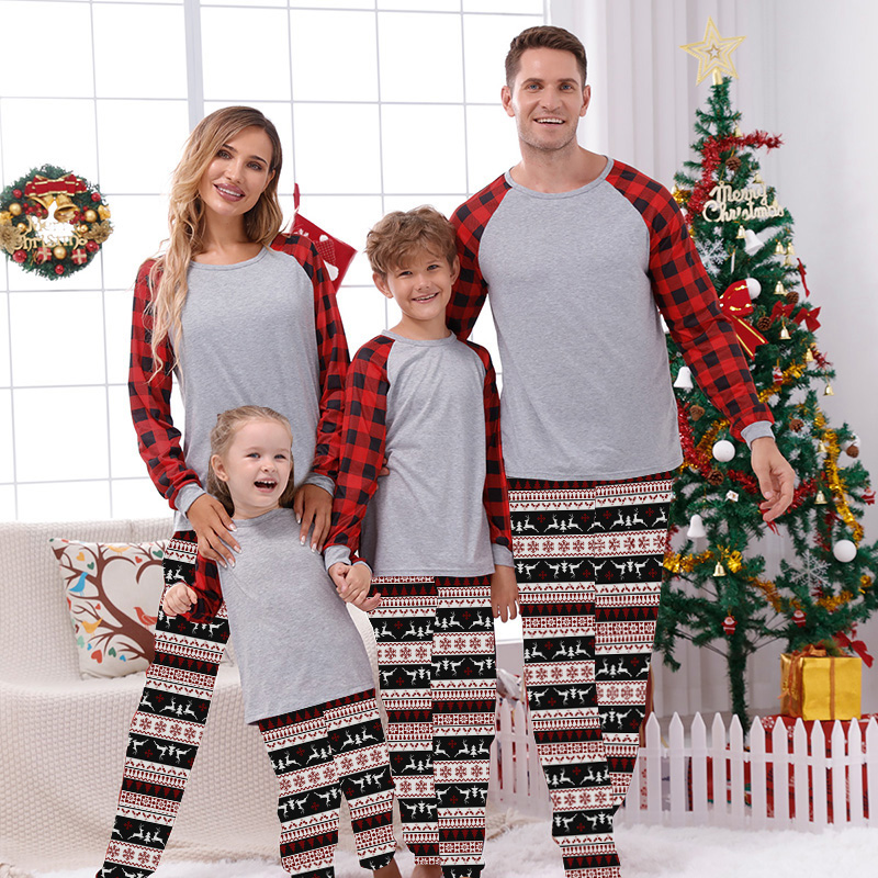 Christmas Matching Family Pajamas Personalized Reindeer Pants Custom Design Grey Christmas Pajamas Set With Dog Cloth