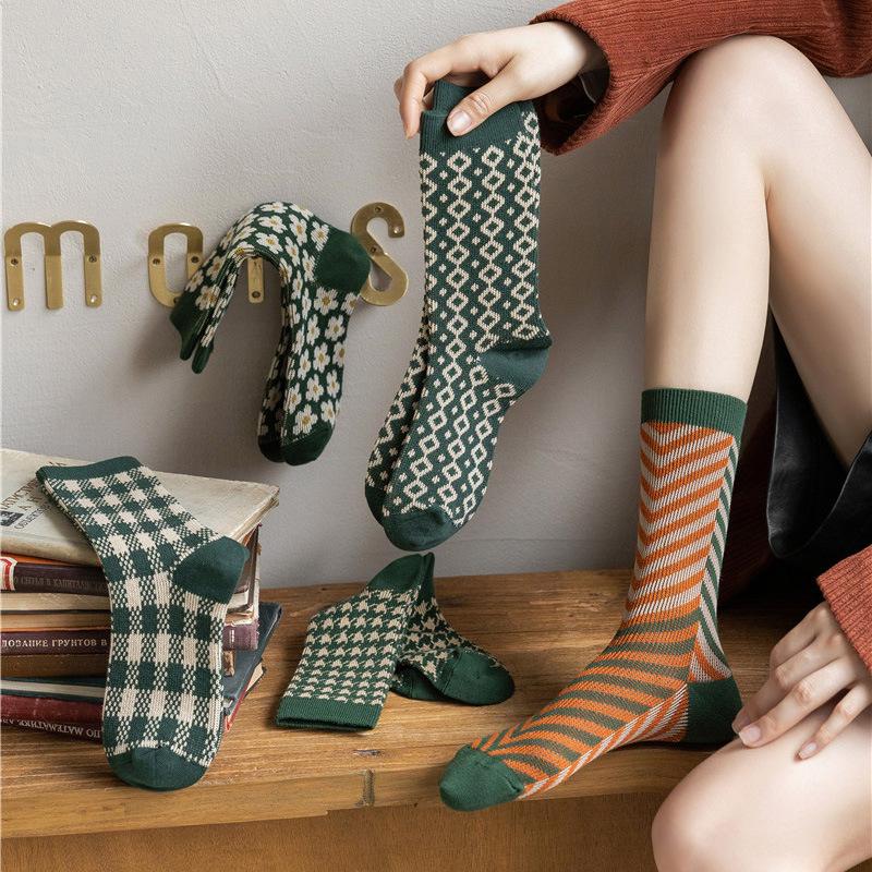 Women Adult Socks Retro Plaid Green Series Casual Pile Socks