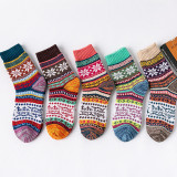 Women Adult Socks 5 Pair of Multicolor Snowflake Printed Warm Casual Socks