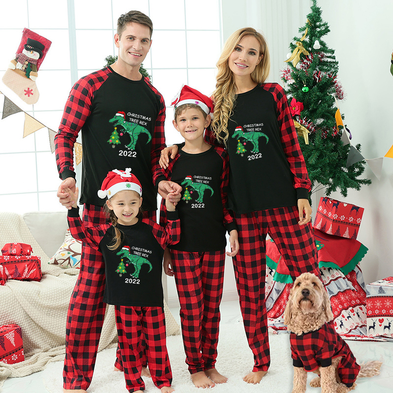 2022 Christmas Matching Family Pajamas Exclusive Design Dinosaur Christmas Tree  Black Pajamas Set