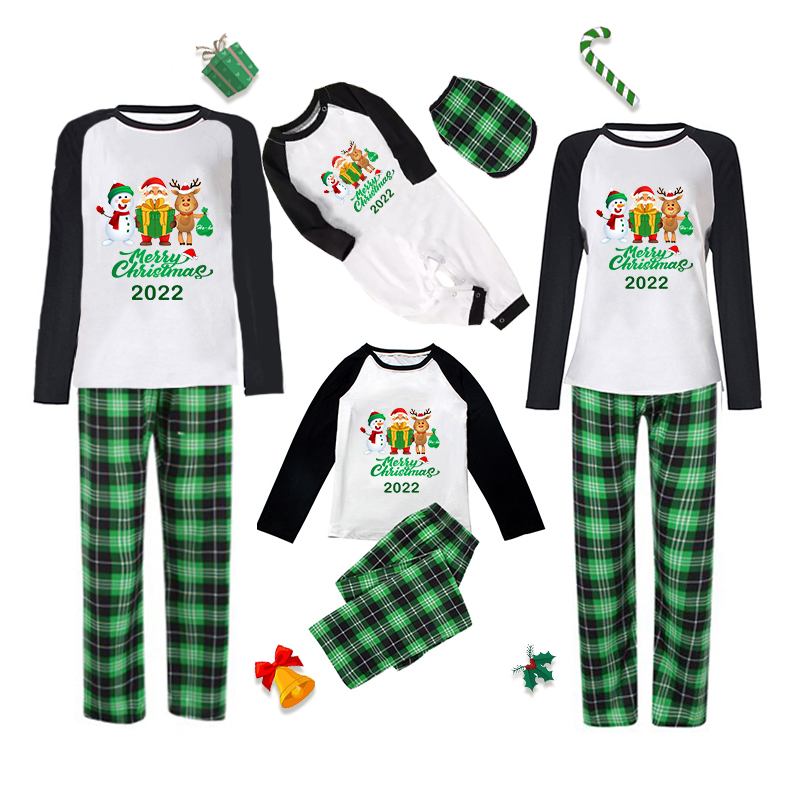 2022 Christmas Matching Family Pajamas Christmas Exclusive Design Santa and Snowman Merry Christmas Gift Box Green Plaids Pajamas Set
