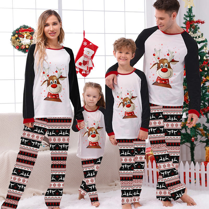 Christmas Matching Family Pajamas Smile Deer Seamless Reindeer Black Pajamas Set