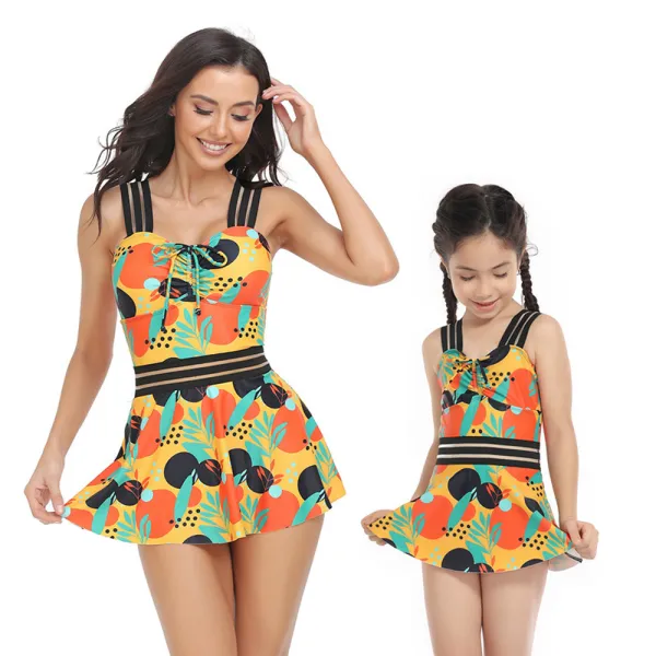 Matching Family Swimsuit Palm Leaves Prints Hight Waist Mom and Me Swimwear