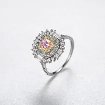 18K White Gold Flower Shaped Solitaire Pink Gemstone Rings