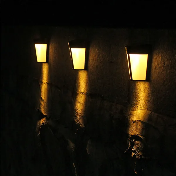 LED Outdoor Wireless Wall Mounted Solar Powered Garden Post Wall Lamp Solar Fence Lights