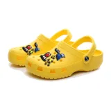 Audlt Unisex Women Clog Summer Slipper Random 6PCS Cartoon Friends Decoration Beach Slipper Shoes