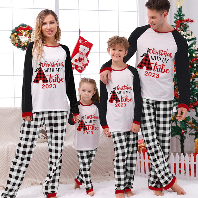 Christmas Matching Family Pajamas Set With Dog Pajamas