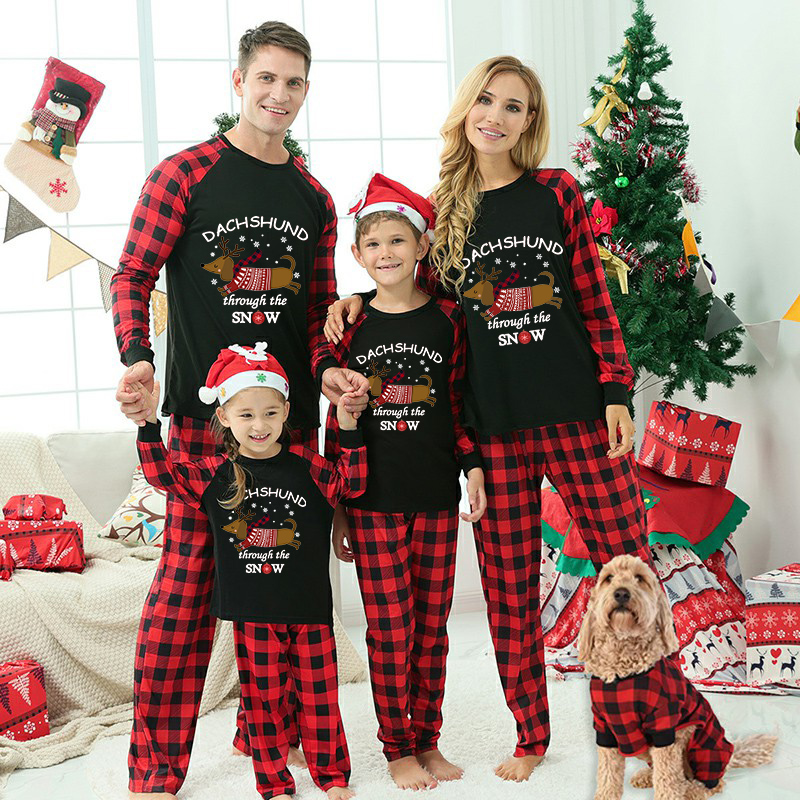 Christmas Matching Family Pajamas Dachshund Through The Snow Black Short Pajamas Set