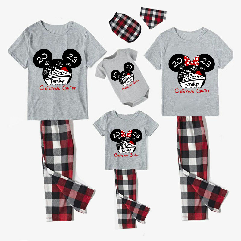 Christmas Matching Family Pajamas Cartoon Mouse 2023 Family Christmas Cruise Short Pajamas Set