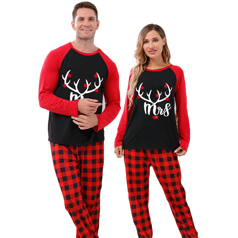 Couple Matching Christmas Pajamas Mr. & Mrs. Antler Loungwear Black Pajamas Set