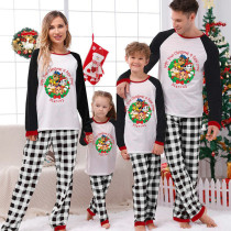 Christmas Matching Family Pajamas Cartoon Christmas Wreath Puppy Dog Green Pajamas Set