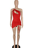 Red Women Sexy Club Dress One Shoulder Solid Color Hollow Out Mini Dress SH7279-2