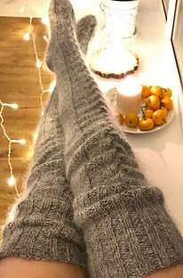 Knitted Thigh Hihg Socks in Dark Grey WLW01-2