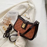 Design Plaid Pattern Color Blocking Hobo Quilted Crossbody Bag