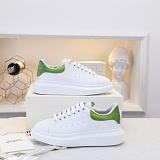 WHOLESALE | Alexan der Mc queen Oversized Sneaker in Gradient Green
