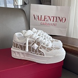 SUPER WHOLESALE | Valentino One Stud Sneaker in White