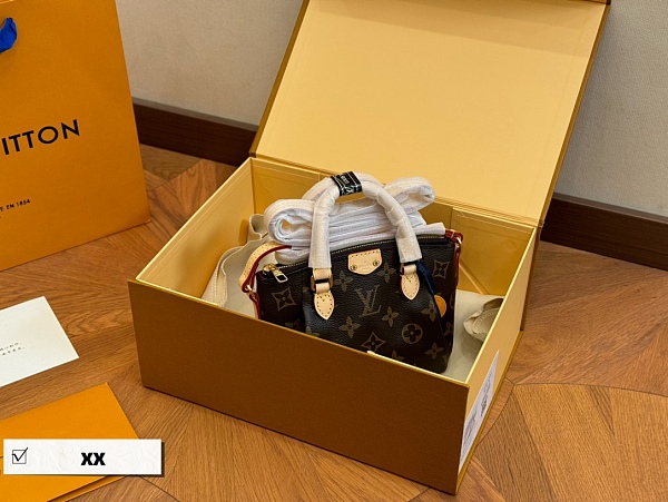 SUPER WHOLESALE |   Nano Shoulder Bag