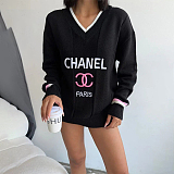 SUPER WHOLESALE |  Chane l V Neck Sweater