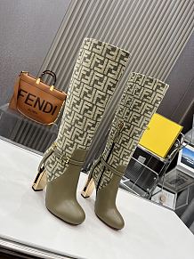 Fend i  Delfina Calf Material Round Toe Boots