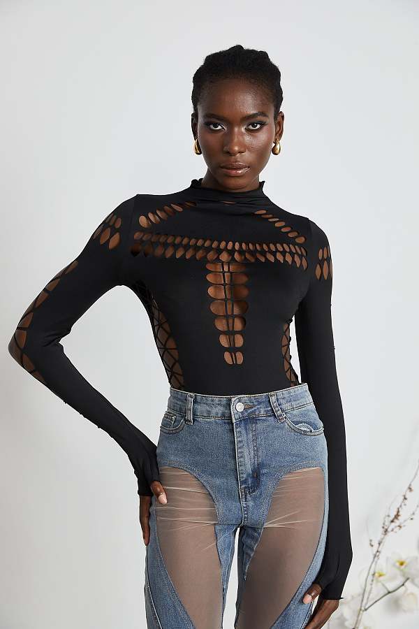 SUPER WHOLESALE |long-sleeved cut-out bodysuit