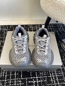 SUPER WHOLESALE | Women's  3XL Sneaker