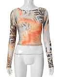 SUPER WHOLESALE | Printed Long Sleeve Top(Two colors a set)