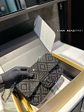SUPER WHOLESALE | Crystal Chain Shoulder Bag