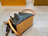 SUPER WHOLESALE | Carryall  Monogram Bag