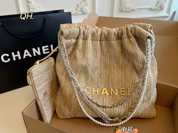 SUPER WHOLESALE | Gold Chain Drawstring Shoulder Bag