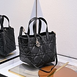SUPER WHOLESALE | Bucket Calfskin Leather Shoulder Bag