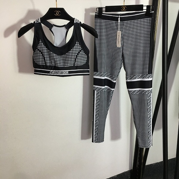 SUPER WHOLESALE | Plaid Printed Legging Suit with Tank Top