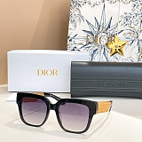 SUPER WHOLESALE | Square Frame Sunglasses