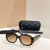 SUPER WHOLESALE | Oval  Frame Sunglasses