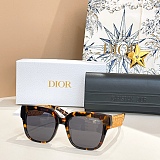 SUPER WHOLESALE | Square Frame Sunglasses