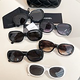 SUPER WHOLESALE | Oval  Frame Sunglasses