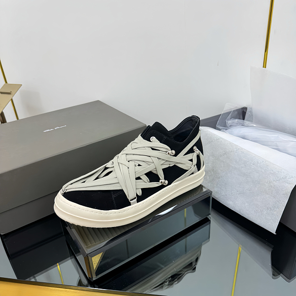 SUPER WHOLESALE |  HOLLYWOOD MEGALACED LOW SNEAKS FOR WOMEN