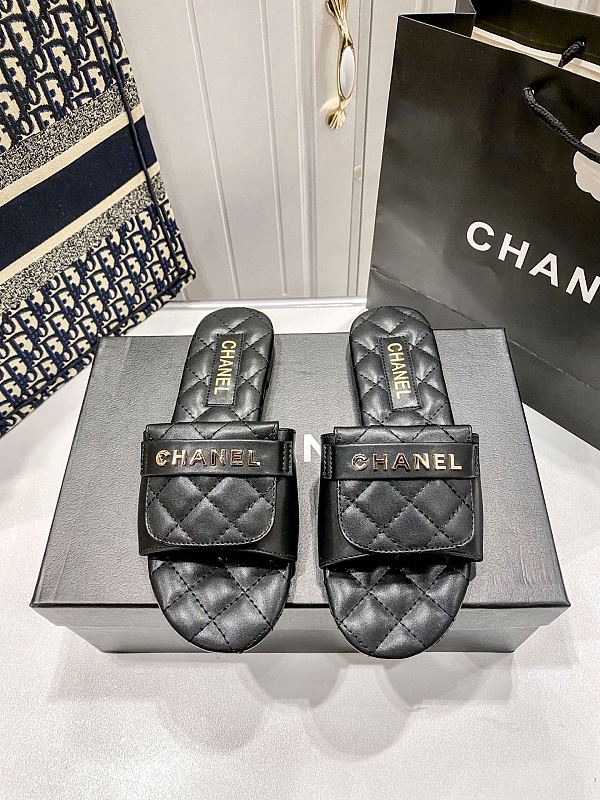 SUPER WHOLESALE |  Quilted Mule