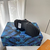 SUPER WHOLESALE |  Monogram Sneaker