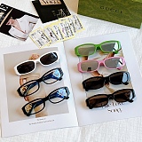 SUPER WHOLESALE | Square Frame Sunglasses