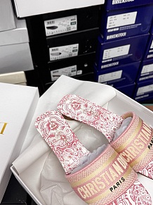 SUPER WHOLESALE | Embroidered Sandals