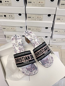 SUPER WHOLESALE | Embroidered Sandals