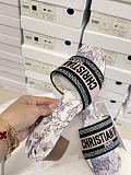 SUPER WHOLESALE | Embroidered Sandals