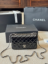 SUPER WHOLESALE | Patent Leather Handbag
