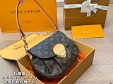 SUPER WHOLESALE | Monogram Shell Shape Bags