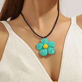 SUPER WHOLESALE | Diasy Flower Knitted  Necklace