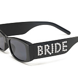 SUPER WHOLESALE | Square Frame Sunglasses